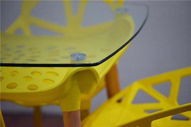 שולחן דגם ירין - צהוב - מסובין