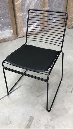 כיסא מתכת מרובע שחור - Besto