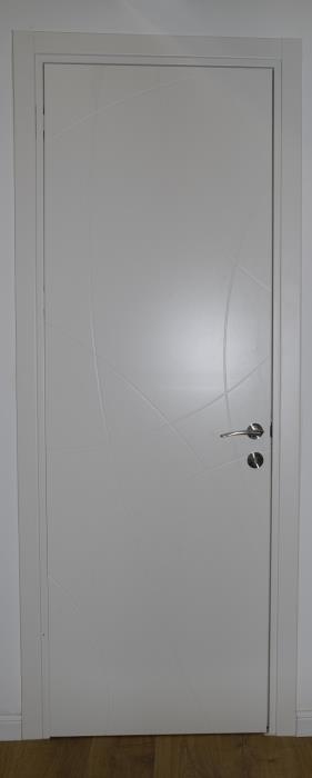 דלת פנים חריטות גלים - פרקט & DOOR'S