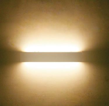 מנורה דגם דיזיין - תמי ורפי תאורה מעוצבת