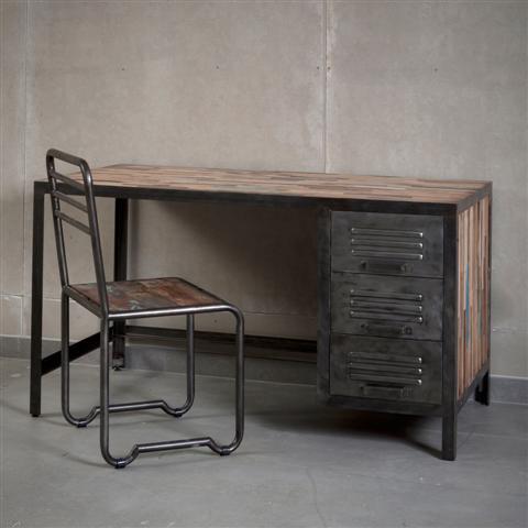 וסטו שולחנות עבודה - וסטו VASTU - גלריית רהיטים מעץ מלא 