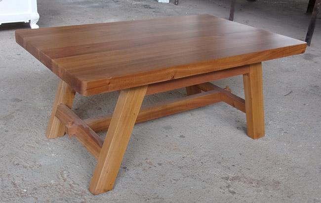 שולחן עץ עבודת יד - Treemium - חלומות בעץ מלא