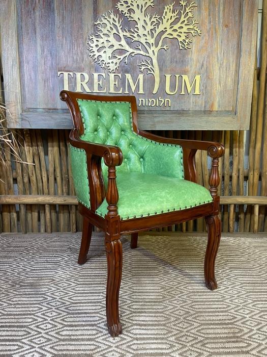 כורסא עץ מלא מהגוני דגם 2155 ריפוד דמוי עור - Treemium - חלומות בעץ מלא