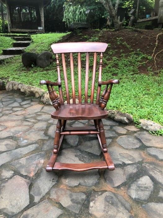 כיסא נדנדה עץ מלא טיק - Treemium - חלומות בעץ מלא