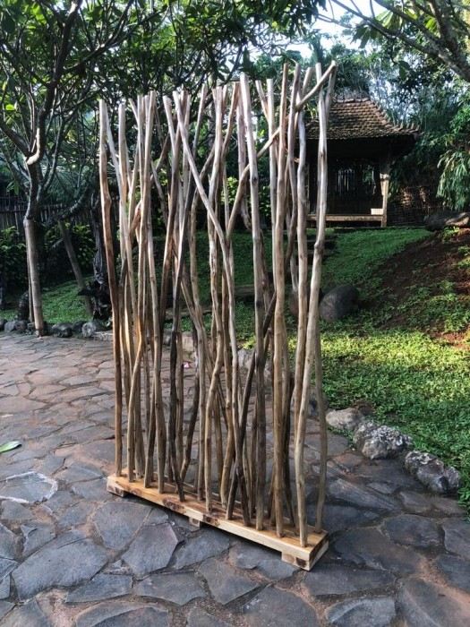 מחיצה עץ טיק - Treemium - חלומות בעץ מלא