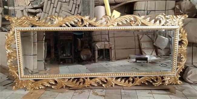 מראה עץ מלא גילוף עבודת יד - Treemium - חלומות בעץ מלא