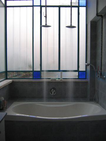 אמבטיה - שי אילון אדריכלות עיצוב ונוף