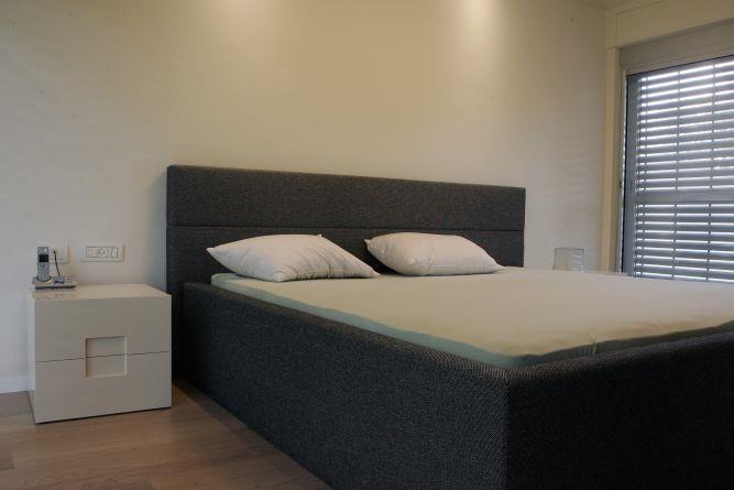 חדר שינה --ניצן הורוביץ מעצב בשיתוף עם אקסלוסיב רהיטים