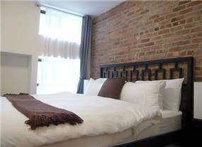 חדר שינה בסגנון לופט ניו יורקי, עיצוב תמי שטרסברג