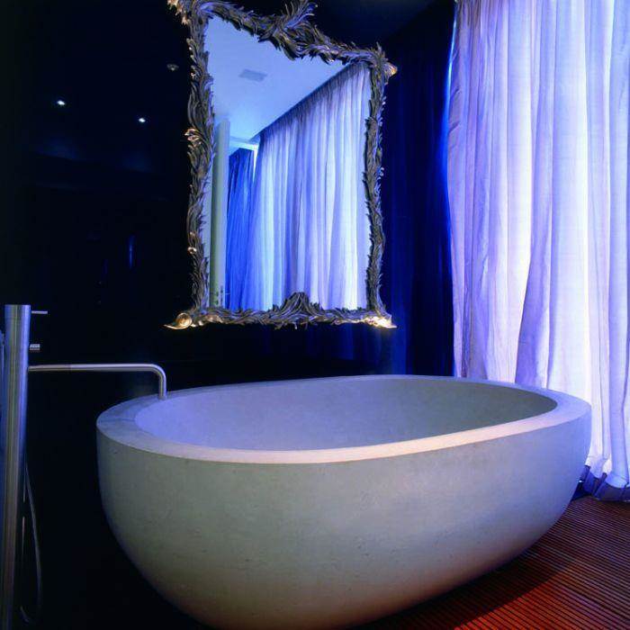 אילן פיבקו אדריכלים -   בית פרטי בהרצליה פיתוח - אמבטיה, צילום: יעל פינקוס