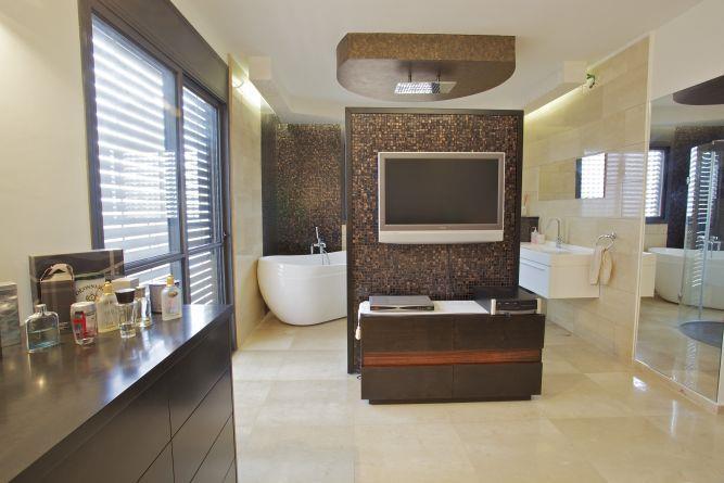 חדר אמבטיה בעיצוב וילצ'יק עיצוב פנים