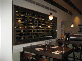 קיר יין + בר, מסעדת קמליה - סטודיו אסף
