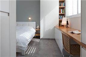 חדר שינה בגווני אפור ולבן, עיצוב אסנת ברש