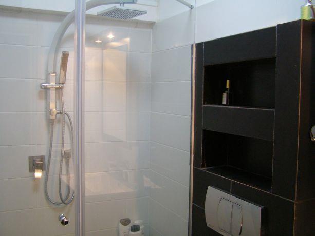 חדר אמבטיה בעיצוב שוש פנקס