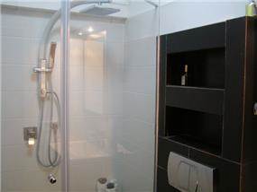 חדר אמבטיה בעיצוב שוש פנקס