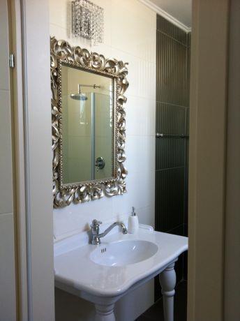 חדר אמבטיה הורים בסגנון ויקטוריאני, ג'ני דיין - הום סטיילינג