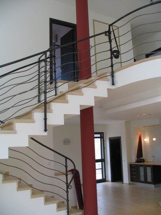 מדרגות - רונית רחבי מאדר שרותי אדריכלות ויצוב פנים