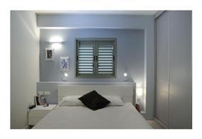 חדר שינה מודרני בשילוב תאורה מיוחדת בעיצוב ותכנון של לילך לויט