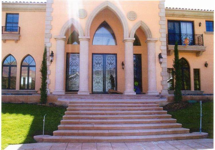 חזית בית בסגנון מרוקאי - PRE-CAST & DESIGN