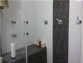 חדר אמבט בשיפוץ אורן קרני - עיצובים ושיפוצים