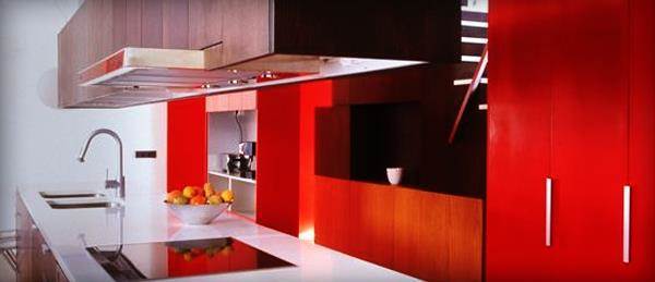 שיש בצבע אדום עמוק מבית שיש כהן עיצובי שיש ומטבח