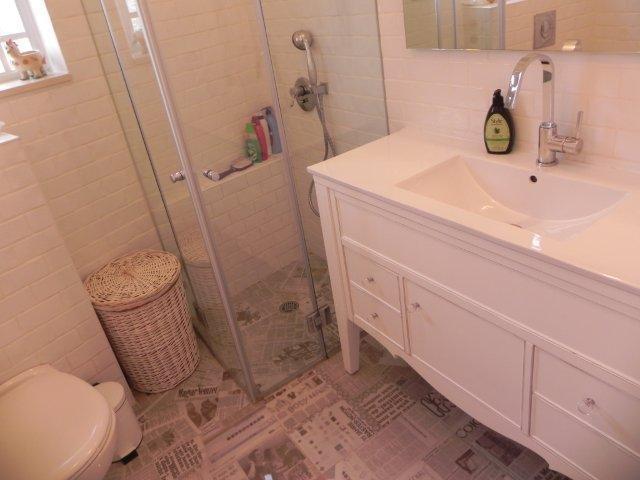 ארון אמבטיה בעיצוב קלאסי מבית נגריית אילן