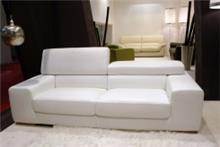 ספה עם משענת מתכוונת - רהיטי מוביליה