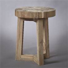 שרפרף בעל 3 רגליים מבית וסטו VASTU - גלריית רהיטים מעץ מלא 