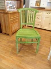 כיסא ירוק מבית Treemium - חלומות בעץ מלא