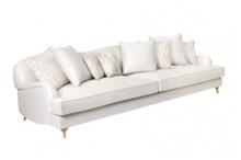 ספה תלת מושבית בסגנון פרובנס מבית זהבי גלרייה לעיצוב