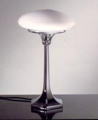 מנורה לשולחן