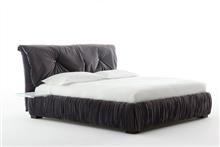 מיטה בצבע שחור