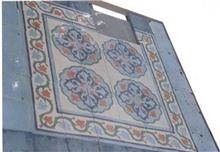 שטיח אבן כחול-שמנת מבית אולימפיה דיזיין