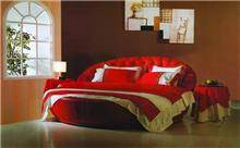 מיטה עגולה אדומה