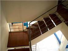 מדרגות בתוך הבית מבית יואב עובדיה - עבודות מתכת