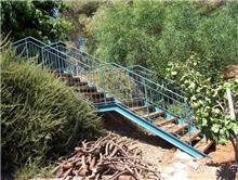 מדרגות ברזל מבית יואב עובדיה - עבודות מתכת