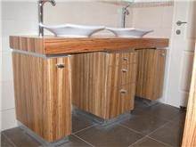 ארון אמבטיה חום מבית VNG עיצובים בעץ