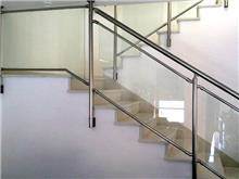 טרלידור מעקות לבית