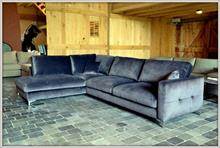 סלון פינתי ריפוד קפיטונאז' מבית פנטהאוז BASIC