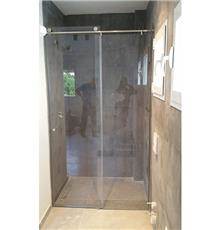 מקלחון חזית זכוכית