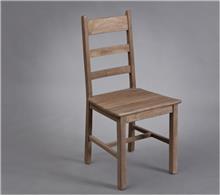 כסא מעץ טיק