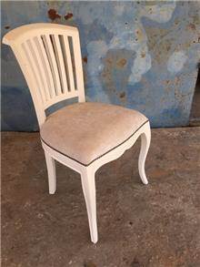 כיסא עץ דגם 1186