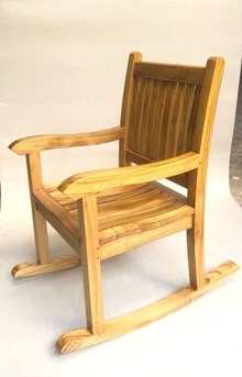 כיסא נדנדה עץ מלא טיק