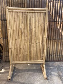 מחיצה במבוק - Treemium - חלומות בעץ מלא