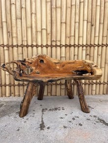 ספסל שורש טיק דגם C