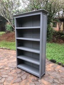 ספרייה כפרית עץ מלא גימור רוסטיק