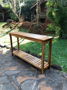 קונסולה עץ מלא טיק בגימור טבעי