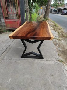 שולחן אוכל גזע פרוס ללא חיבורים רגל ברזל שחור דגם JBF- 205