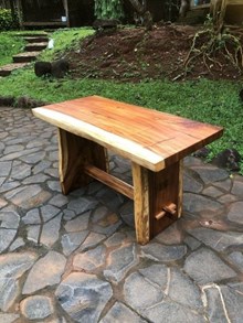 שולחן עבודה כפרי בנוי פרוסות גזעים ללא חיבורים עץ מלא