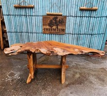 שולחן שורש טיק פראי - Treemium - חלומות בעץ מלא